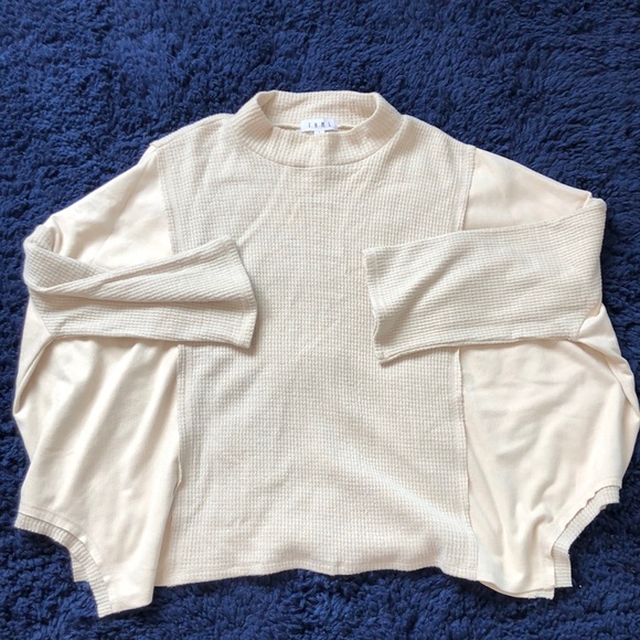 THML Tops - Top THML Tops - Top